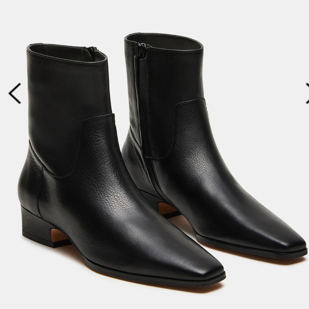 Steve Madden Dusty Black Leather Ankle Boots